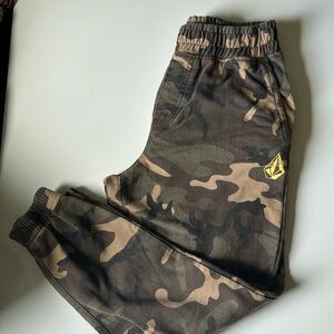 Camo Volcom Seat Pants